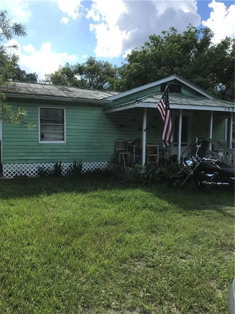 1505 N Orange Street Plant City FL 33563