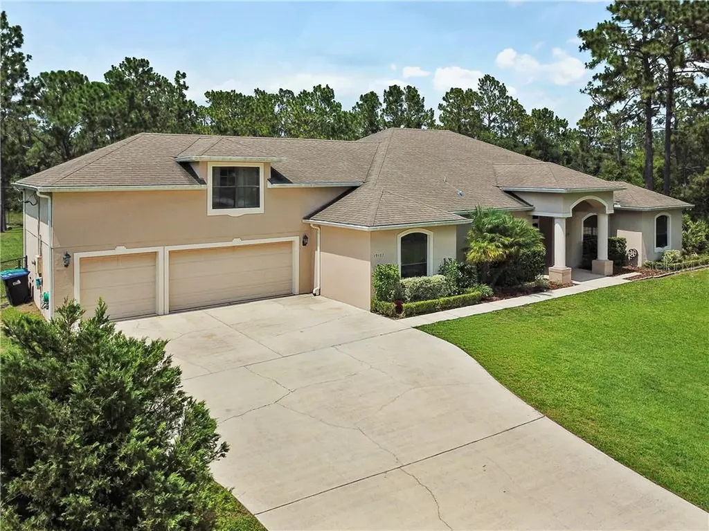 19407 Moorgate Street Orlando FL 32833