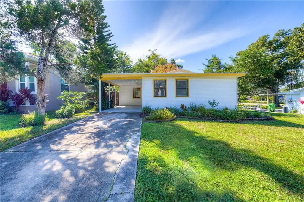 1208 Pennsylvania Avenue Palm Harbor FL 34683