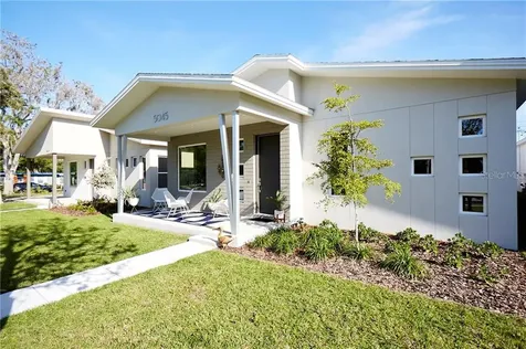 5029 Dartmouth Avenue N St Petersburg FL 33710