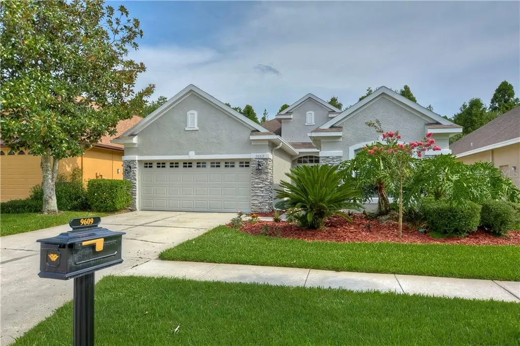 9609 Greenpointe Drive Tampa FL 33626