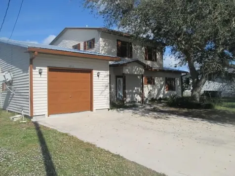 2011 SE 33rd Street Okeechobee FL 34974