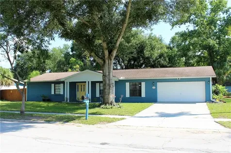 1206 Waterbury Loop Lutz FL 33559