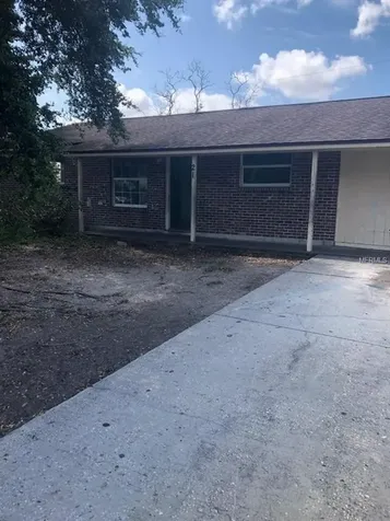 212 59th Avenue Terrace W Bradenton FL 34207