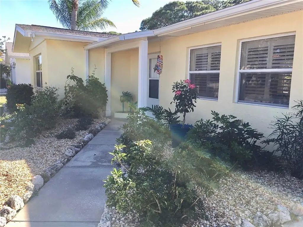 1067 Humboldt Street Englewood FL 34224