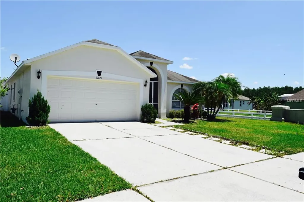 31027 Wrencrest Drive Wesley Chapel FL 33543