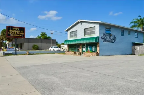 1131 N Woodland Boulevard Deland FL 32720