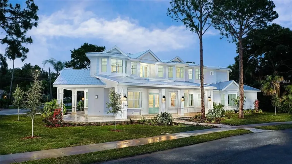 365 Hamilton Avenue Safety Harbor FL 34695