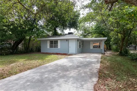 10707 N Annette Avenue Tampa FL 33612