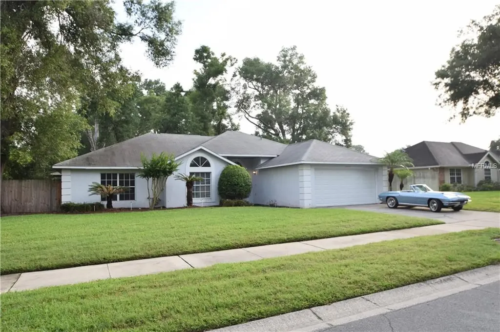 2042 Heatheroak Drive Apopka FL 32703
