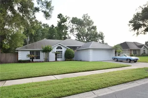 2042 Heatheroak Drive Apopka FL 32703