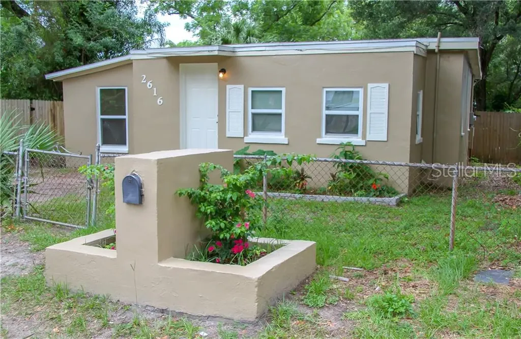 2616 E Emma Street Tampa FL 33610