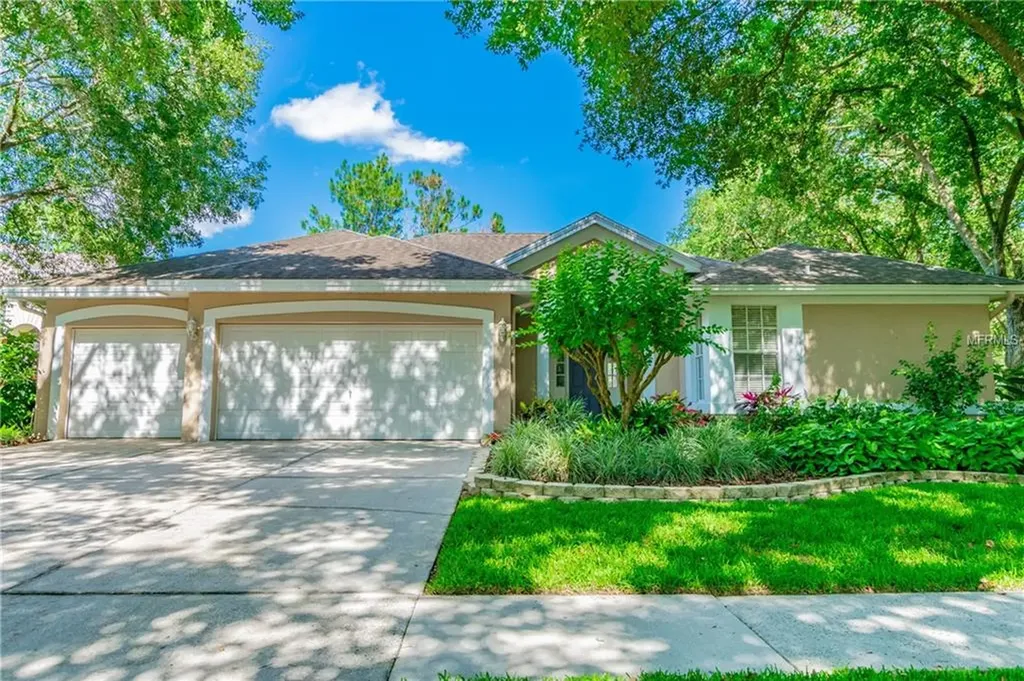 8706 Ashworth Drive Tampa FL 33647