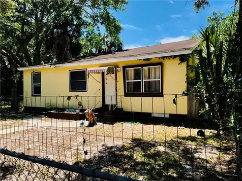 2421 Oakdale Street S St Petersburg FL 33705