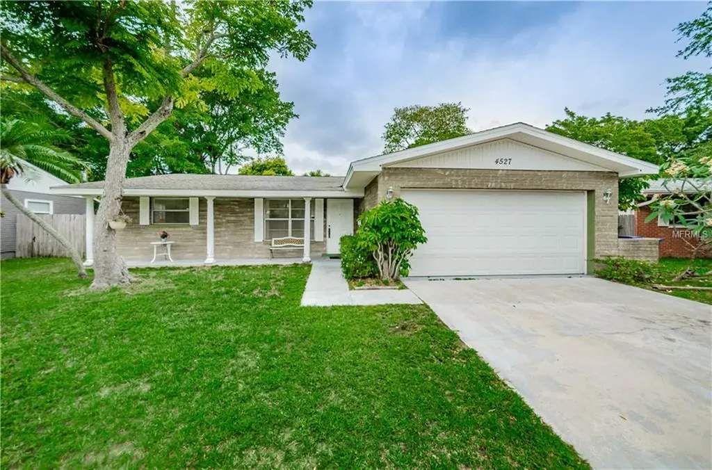 4527 Indianapolis Street NE St Petersburg FL 33703