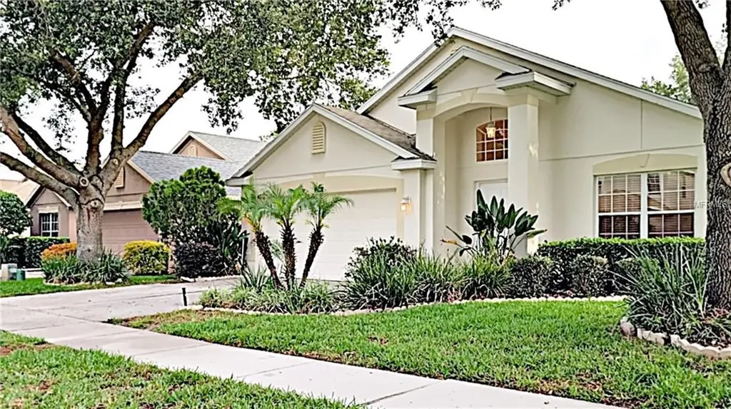 2700 Bellewater Place Oviedo FL 32765