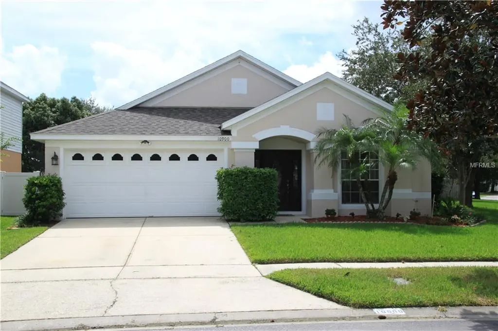 10900 Buckwater Court Orlando FL 32817