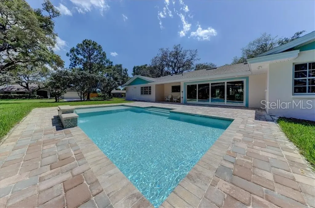 313 Live Oak Lane Largo FL 33770