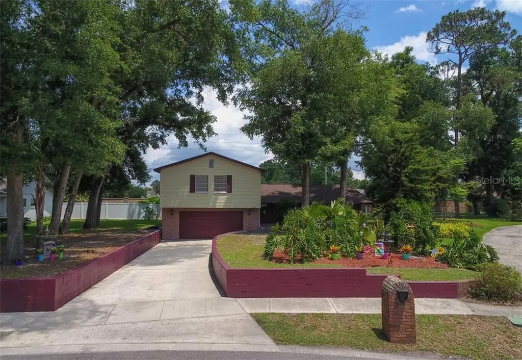 4142 Floralwood Court Orlando FL 32812