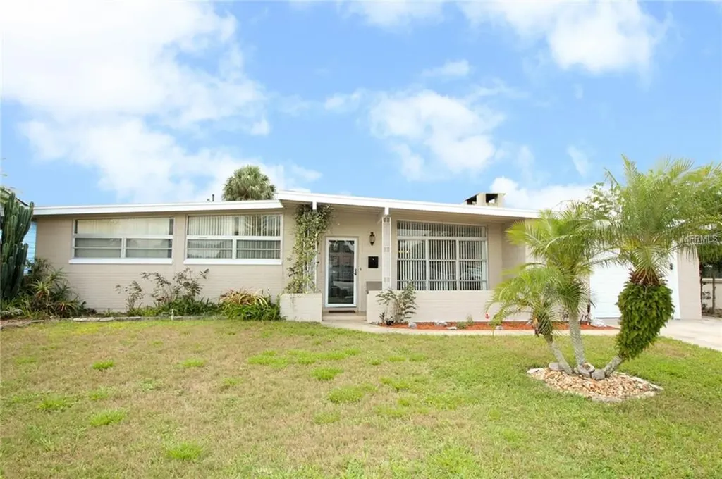 4526 Gilpin Way Orlando FL 32812