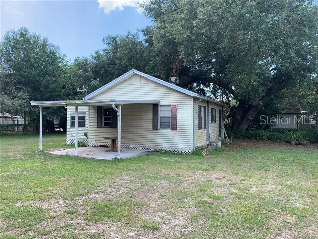 9015 Hirsch Court Gibsonton FL 33534