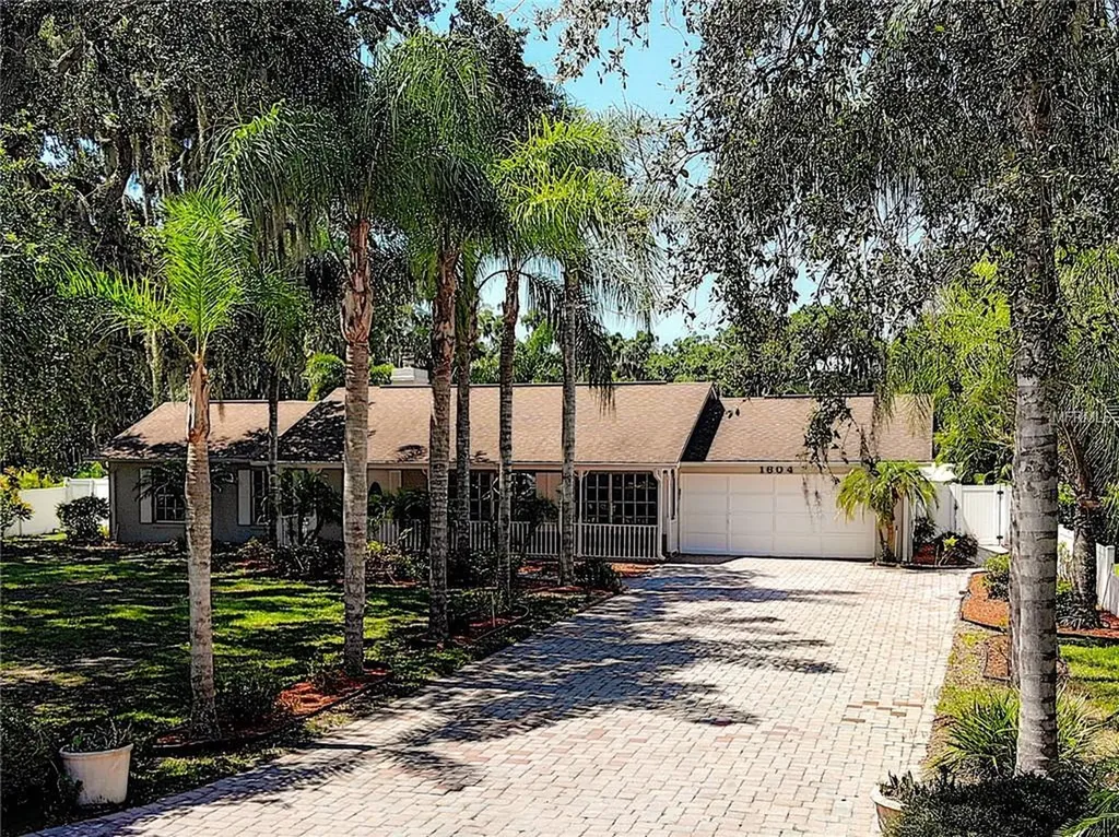 1604 Regal Oak Drive Kissimmee FL 34744