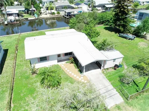 819 Bayview Drive Ruskin FL 33570