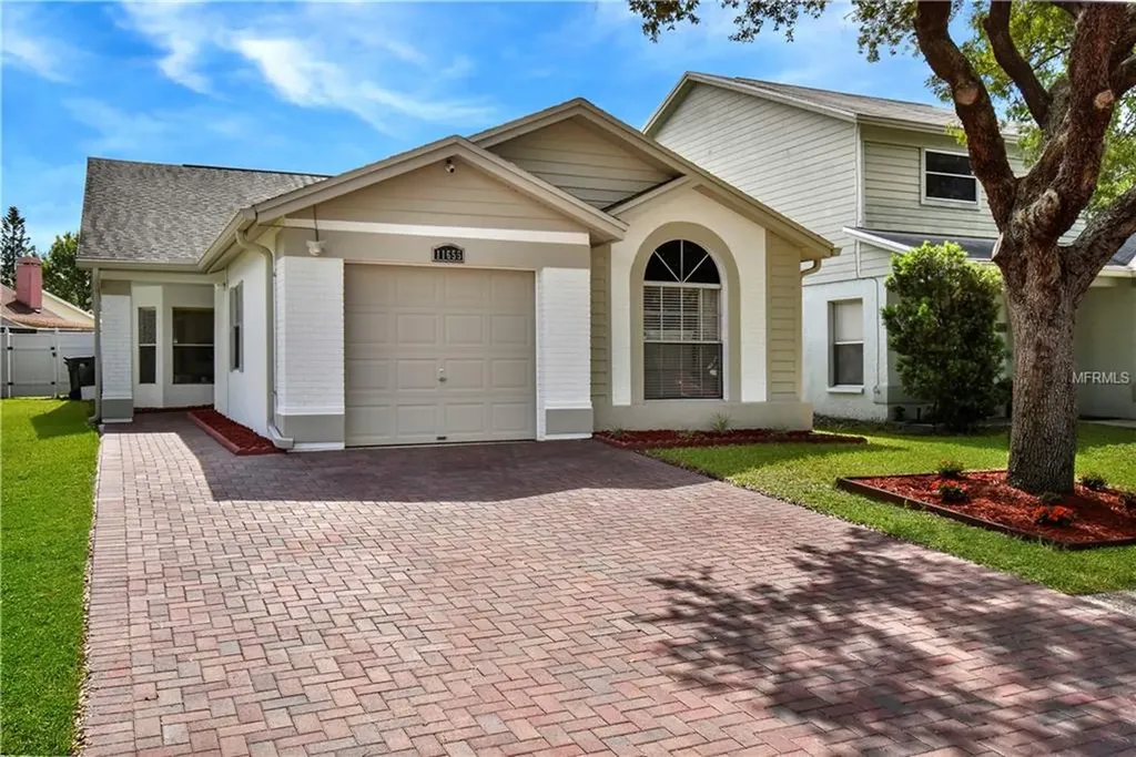 11655 Hidden Hollow Circle Tampa FL 33635