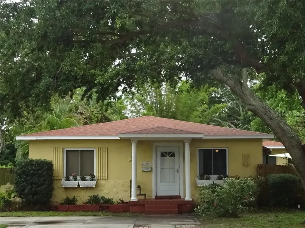 2860 30th Avenue N St Petersburg FL 33713