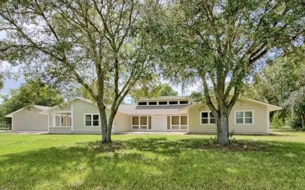 37621 Felkins Road Leesburg FL 34788