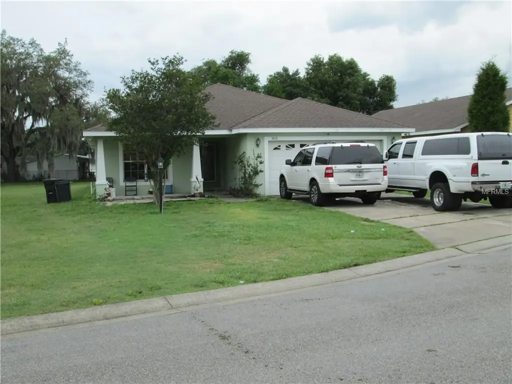 303 Lisa Ann Court Plant City FL 33563