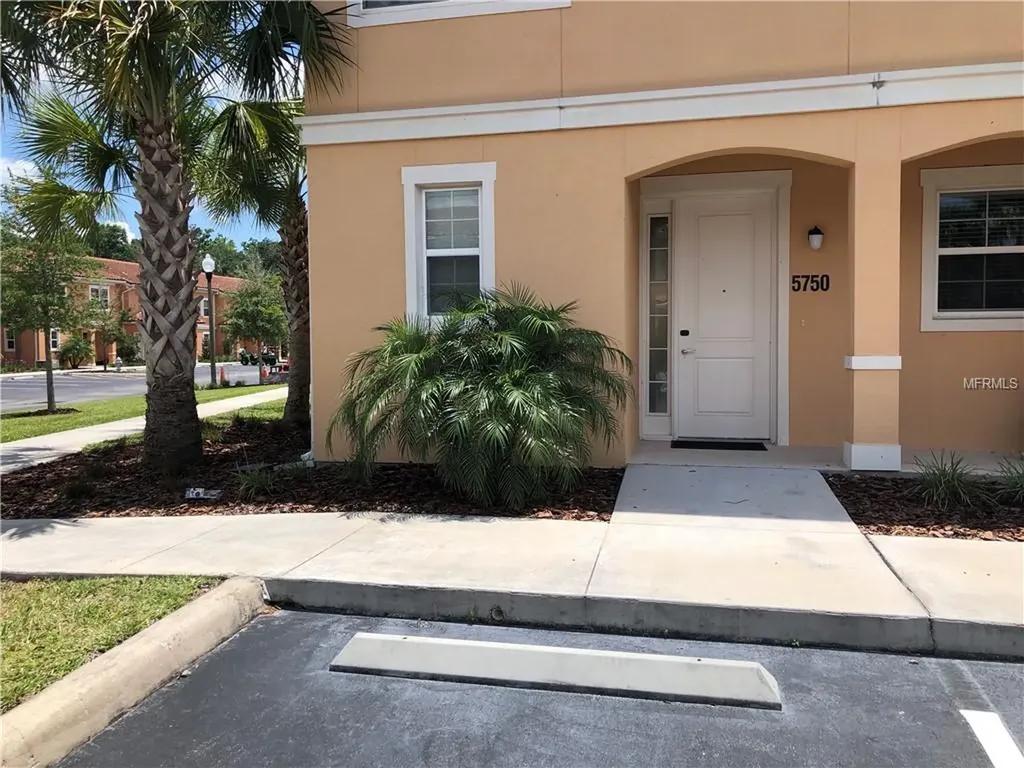 5750 Lesabre Drive Kissimmee FL 34746