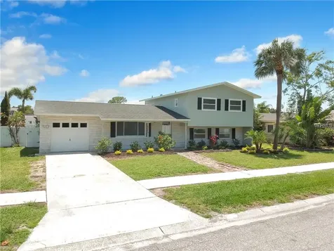 8418 Boxwood Drive Tampa FL 33615