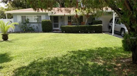 615 9th Street NW Largo FL 33770