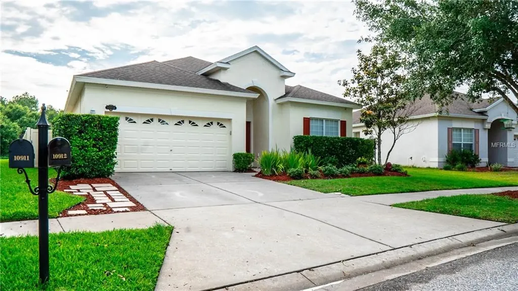 10914 Ancient Futures Drive Tampa FL 33647