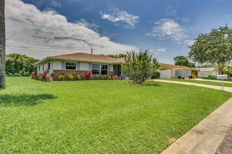 371 Sunnyside Drive Venice FL 34293