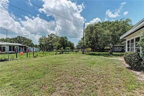 4673 Maceachen Boulevard Sarasota FL 34233