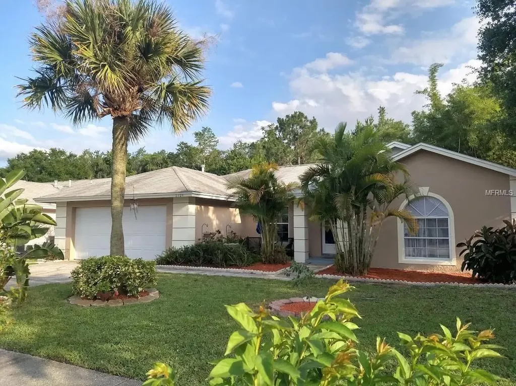 2324 Tandori Court Orlando FL 32837