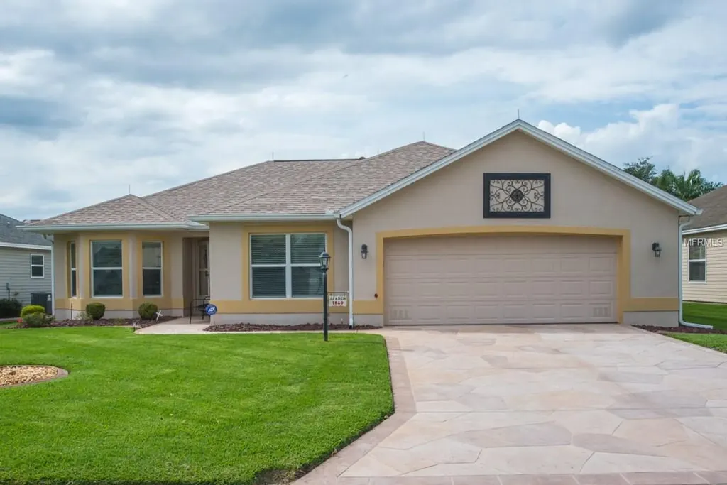 1869 Scarboro Court The Villages FL 32162