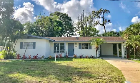 235 W Seminole Drive Venice FL 34293