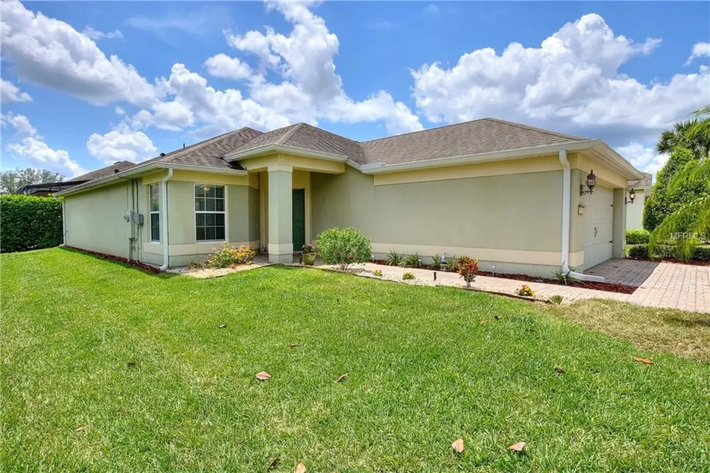 513 Arena Drive Davenport FL 33837