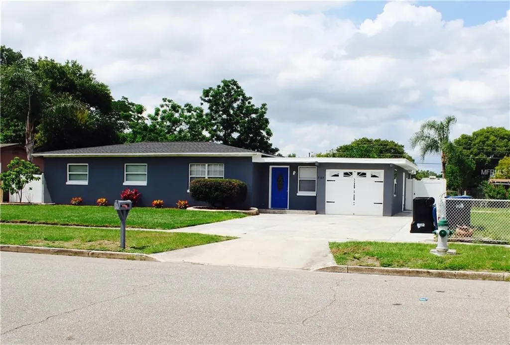 7107 Budapest Way Orlando FL 32822