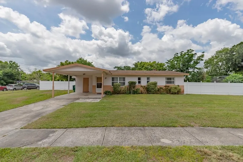 117 Dahlia Drive Altamonte Springs FL 32714