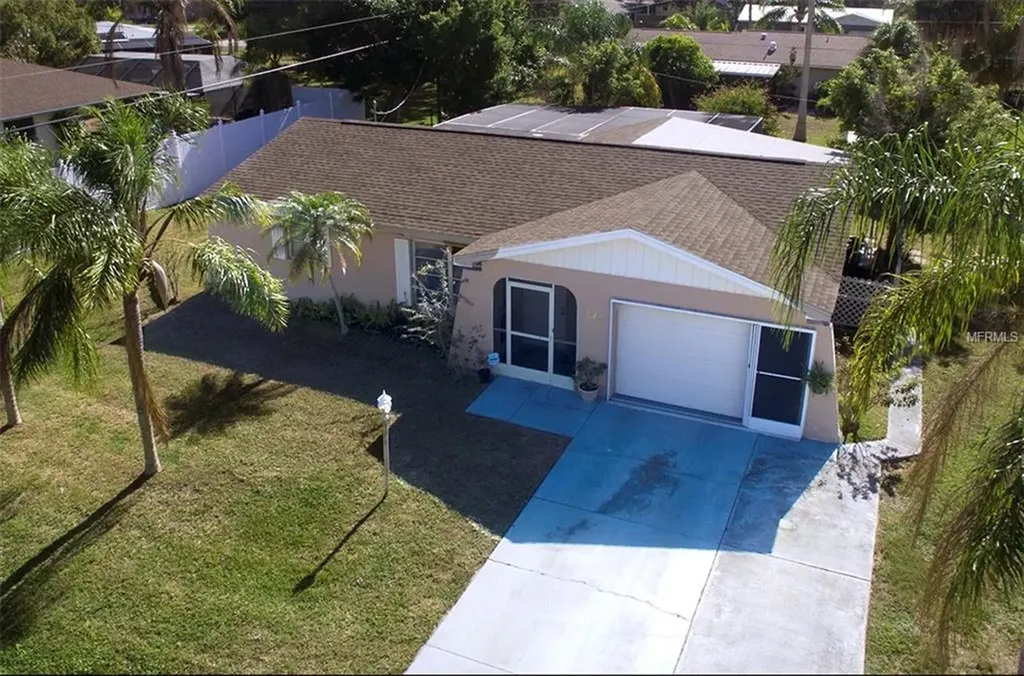 323 Trinity Road Venice FL 34293