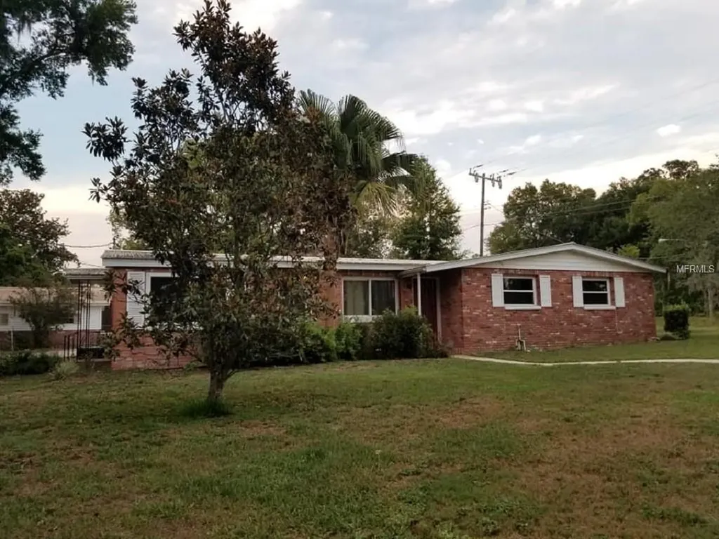 36949 Church Avenue Dade City FL 33525