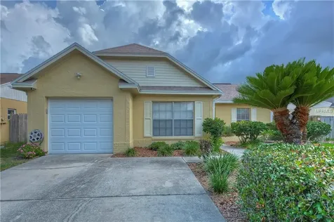 6807 Swain Avenue Tampa FL 33625