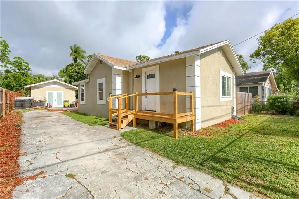 1020 N Madison Avenue Clearwater FL 33755