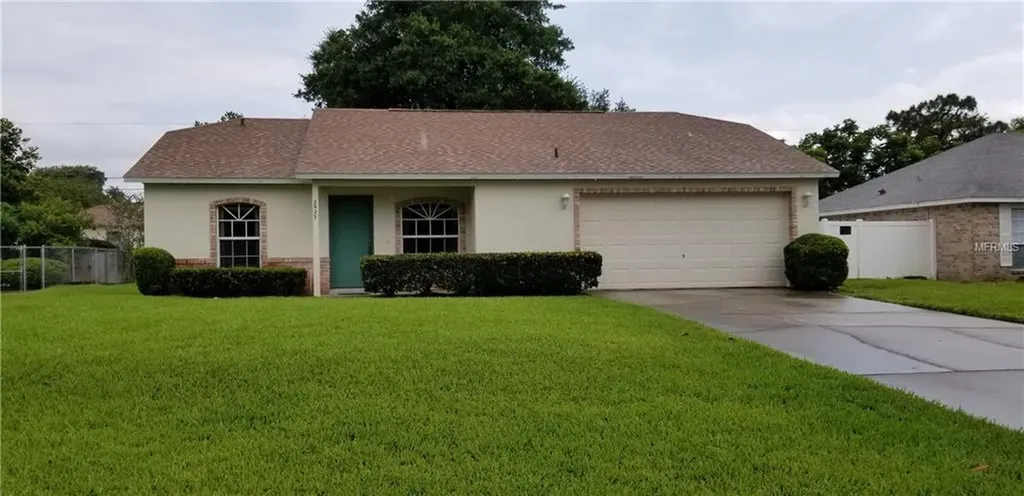 2925 Cottageville Street Deltona FL 32738