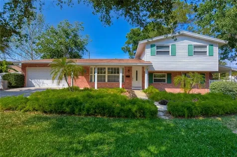 6809 Wilshire Court Tampa FL 33615