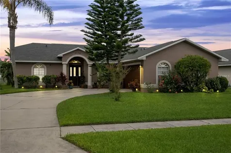 5704 Sweetheart Court Saint Cloud FL 34772